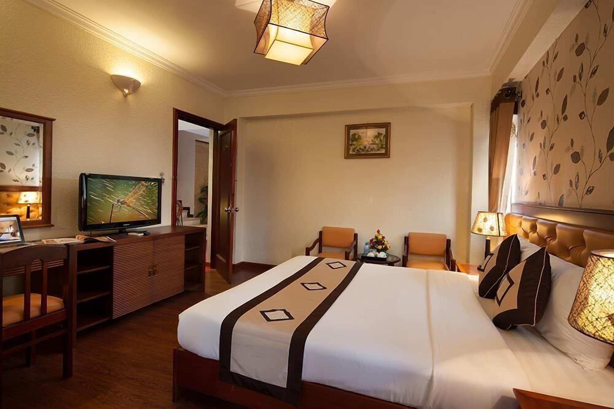 A25 Hotel - 44 Hàng Bún Hanoi Esterno foto