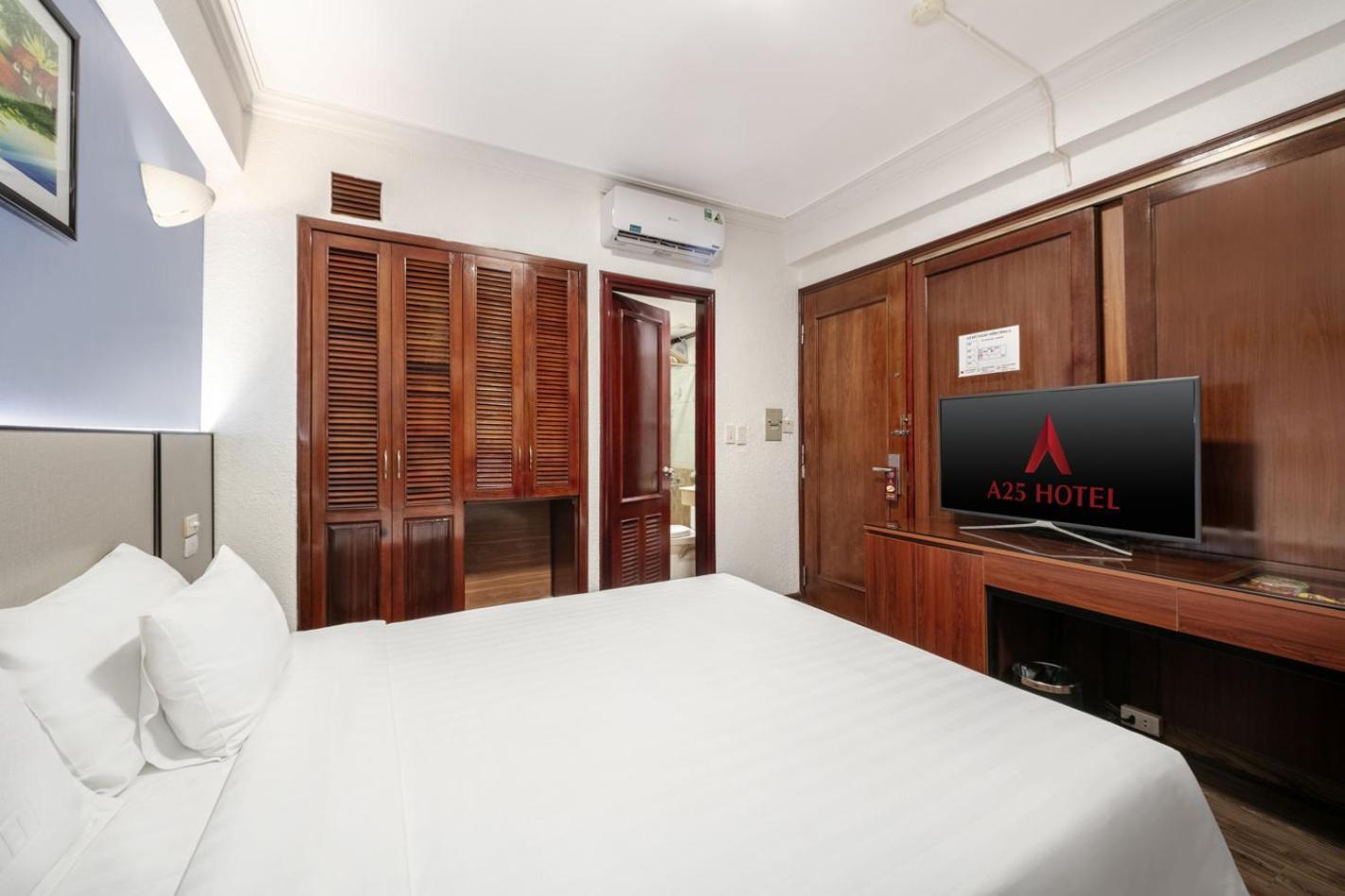 A25 Hotel - 44 Hàng Bún Hanoi Esterno foto